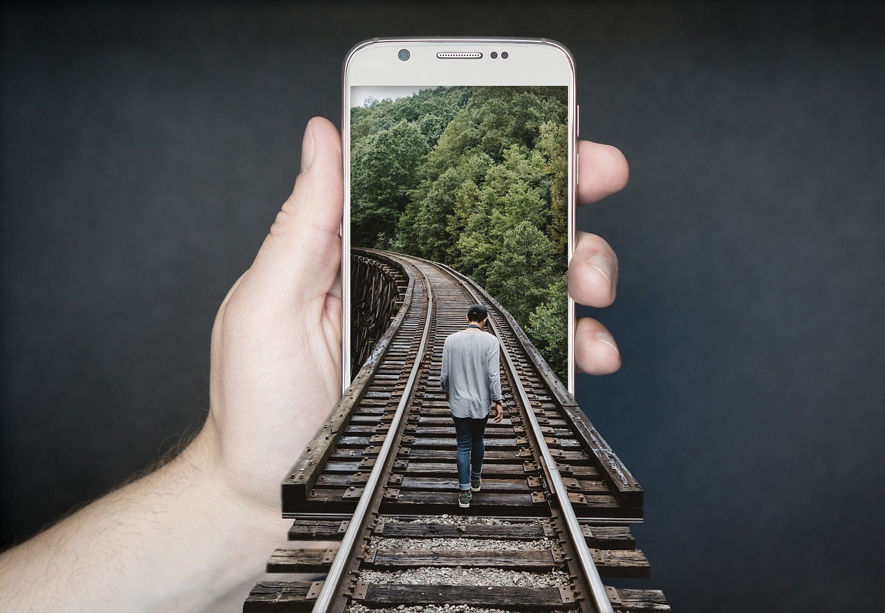 les premiers smartphones pliables arrivent sur le marché