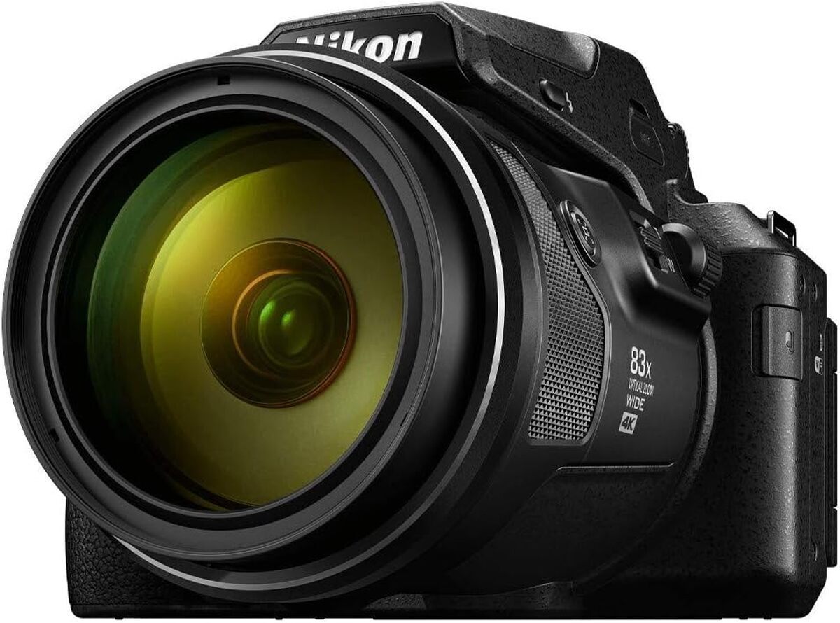 Test Nikon Coolpix P950 : zoom puissant et écran orientable