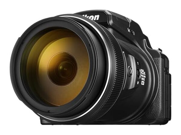 Découvrez notre test complet du Nikon COOLPIX P1100 : performances de l'ultra zoom, qualité vidéo 4K et fonctionnalités avancées de ce compact polyvalent.